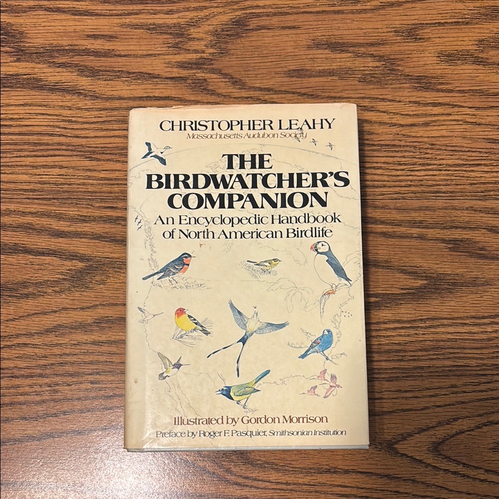 The Birdwatcher's Companion by Christopher Leahy - Cream Cover